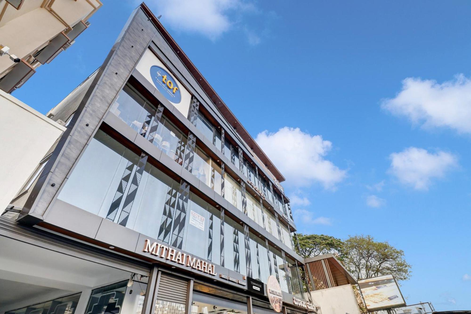 Super Townhouse Arekere Near Mithai Mahal 班加罗尔 外观 照片