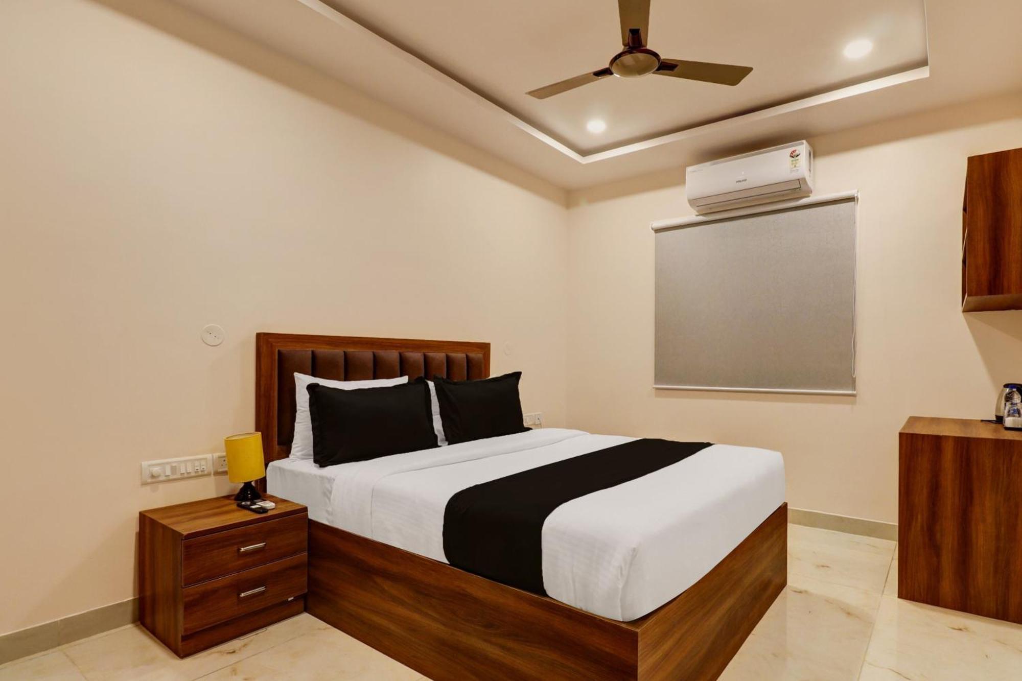Super Townhouse Arekere Near Mithai Mahal 班加罗尔 外观 照片